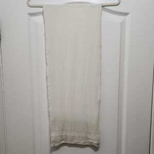 Vintage Elegant White Cream Wrap with Beaded Trim And End Designs Lined